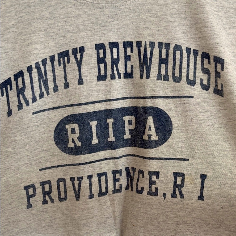 Vintage 2000s Providence Rhode Island Trinity Brewhouse Active Wear XL T-Shirt